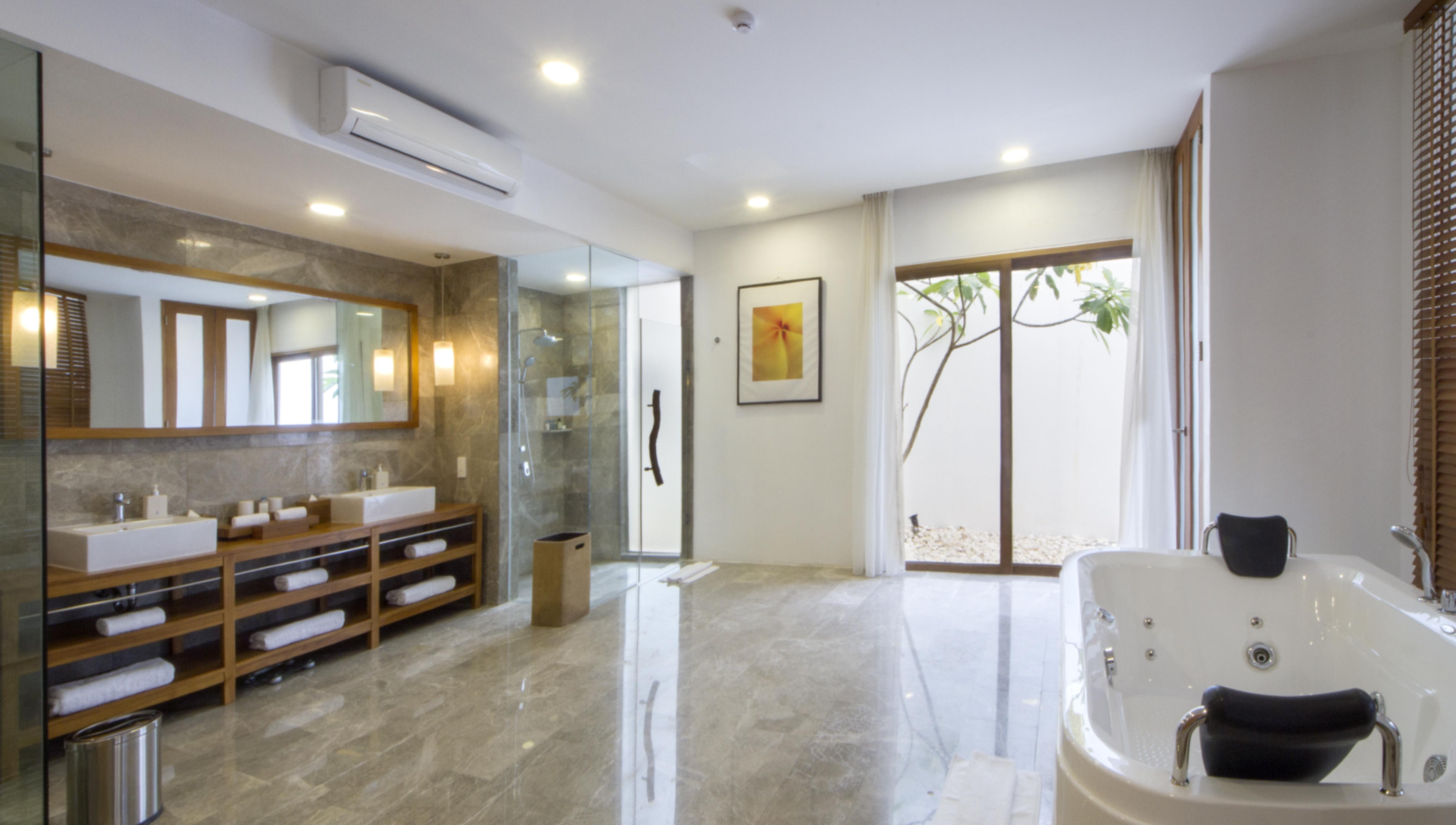 Montigo Resort Nongsa Exterior photo